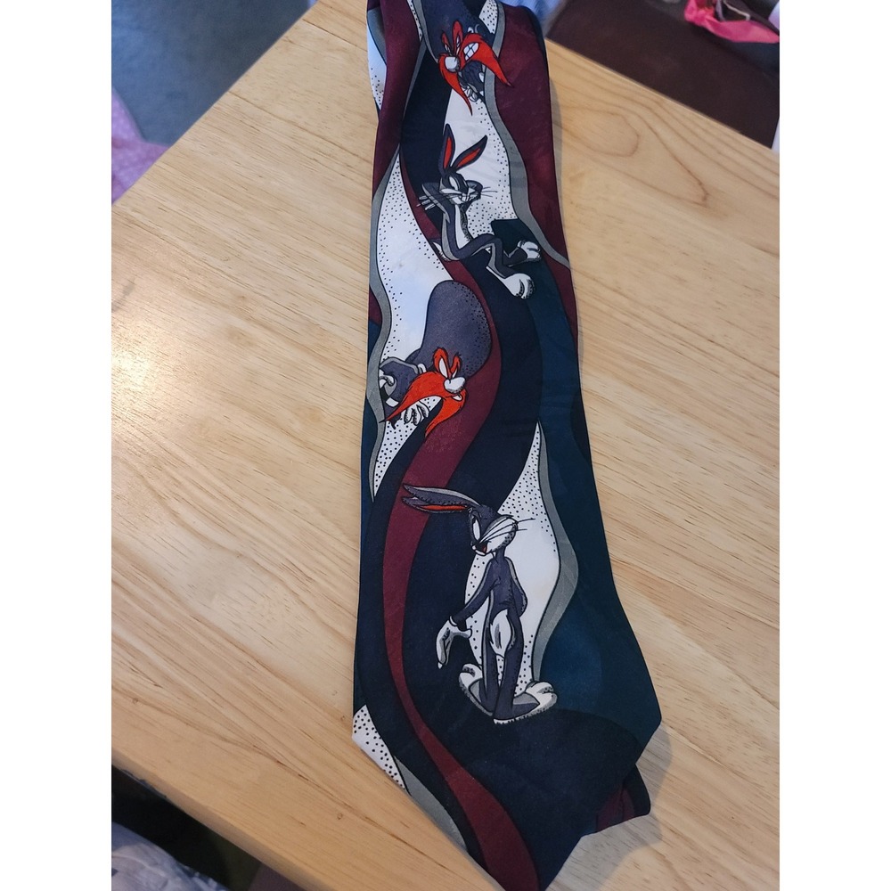 Looney Tunes Bugs Bunny &‎ Yosemite Sam Necktie Mens Cartoon Tie